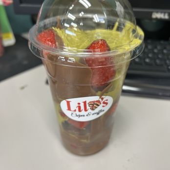 Lily’s Crepes - Dubai chocolate covered strawberries - Creperies Near Me - Chesapeake, Virginia Lily’s Crepes - Dubai chocolate covered strawberries - Creperies Near Me - Chesapeake, Virginia