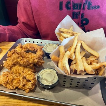 Chili's - Fried Chicken Fingers - American Near Me - Valparaiso, Indiana