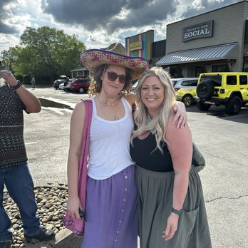 Peaceful Side Social - Outside - Breweries Near Me - Townsend, Tennessee