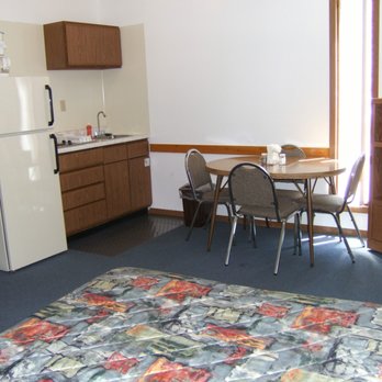 Timber Ridge Lodge Resort - Kitchenette unit #5 - Resorts Near Me - Perry, Missouri Timber Ridge Lodge Resort - Kitchenette unit #5 - Resorts Near Me - Perry, Missouri