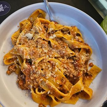 A Pasta Bar - Rigatoni bolognese - Italian Near Me - New York, New York A Pasta Bar - Rigatoni bolognese - Italian Near Me - New York, New York
