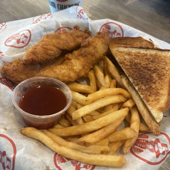 Slim Chickens - Southern Near Me - Aubrey, Texas Slim Chickens - Southern Near Me - Aubrey, Texas