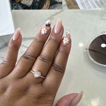 5280 Nails & Spa - Absolutely love this place! Hannah and Amy are my go-to girls :) - Nail Salons Near Me - Denver, Colorado