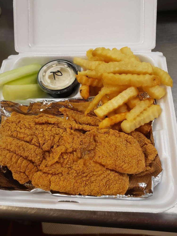 ATL WINGS YOUR WAY 4019 Main St, Moss Point, Mississippi Soul Food