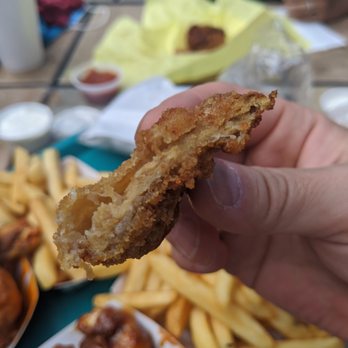 Willy's Wings - Cross section of an oyster - Barbeque Near Me - Morrison, Colorado