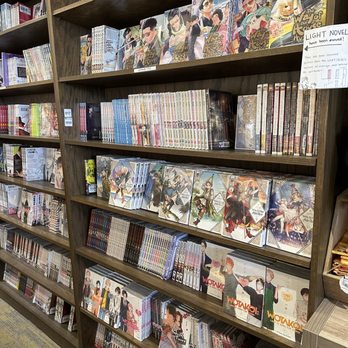 Kinokuniya - Mangas - Bookstores Near Me - Austin, Texas