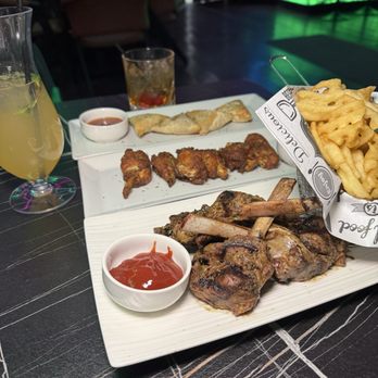 Ruumors Resto-Lounge - African Near Me - Toronto, Ontario Ruumors Resto-Lounge - African Near Me - Toronto, Ontario