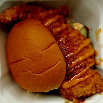 Dave's Hot Chicken - Dave's Hot Chicken Slider - Chicken Shop Near Me - Hamburg, New York