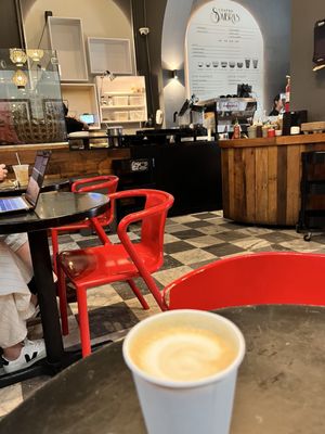 Café Cuatro Sombras by null