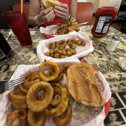 K & N Root Beer & Ice Cream Parlor