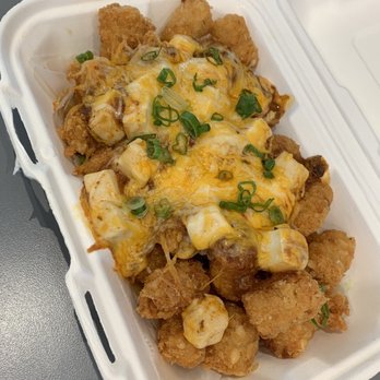 Bopomofo Cafe - Mapo tofu tots $11 - Bubble Tea Near Me - Artesia, California