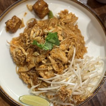 Ben Thai Cafe - Pad Thaithai - Thai Near Me - San Francisco, California Ben Thai Cafe - Pad Thaithai - Thai Near Me - San Francisco, California