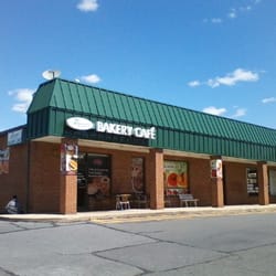 Flowers Bakery Cafe - Behind a gas station...odd location but good traffic