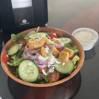 Luigi's Pizza - Salad - Pizza Near Me - Cambria, California
