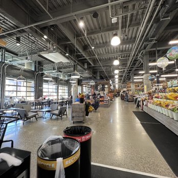 Bridge Street Market - Grocery Near Me - Grand Rapids, Michigan