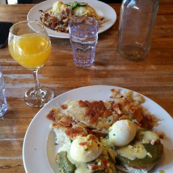 Iron Rooster - Brunch - Cocktail Bars Near Me - Annapolis, Maryland