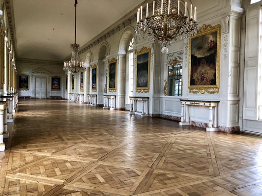 Grand Trianon by null