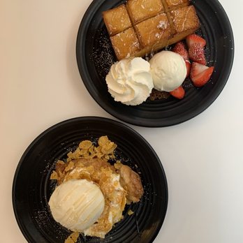 Spot Dessert Bar - top: Golden Toast bottom: Milky Puff - Desserts Near Me - Flushing, New York Spot Dessert Bar - top: Golden Toast bottom: Milky Puff - Desserts Near Me - Flushing, New York