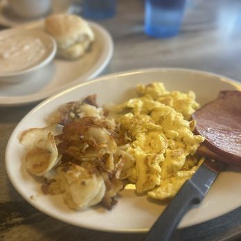 Samantha's Restaurant - Farmers Breakfast Special w/ Side of Sausage Gravy - Diners Near Me - North Canton, Ohio Samantha's Restaurant - Farmers Breakfast Special w/ Side of Sausage Gravy - Diners Near Me - North Canton, Ohio