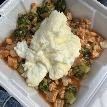 Eggsclusive Cafe - Mango jalapeño skillet with egg whites - Breakfast & Brunch Near Me - Rockford, Illinois