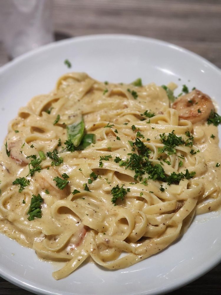 Social spots from Sands Seafood and Sports