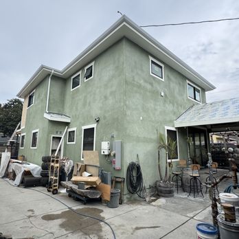 Neighborhood Plastering - Exterior Remodel Project Finished in Long Beach, CA 
Acrylic Stucco 16/20 SandFinish - Stucco Services Near Me