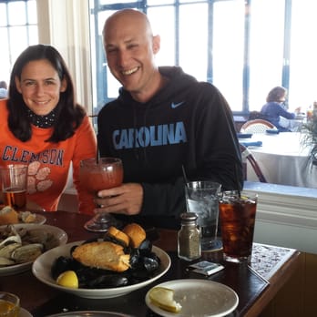 Rooney's Oceanfront Restaurant - Seafood Near Me - Long Branch, New Jersey