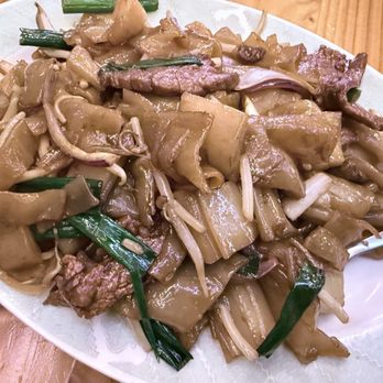 39 Prince Cafe - Beef Chow Fun - Dim Sum Near Me - Flushing, New York