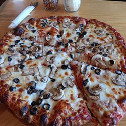 The Nemo Mercantile Pizza & Pub - Mushrooms and olives.