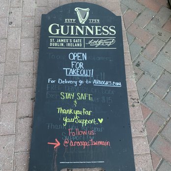 Arooga's Sports Tavern and Game Room - Welcome sign - Bars Near Me - Patchogue, New York