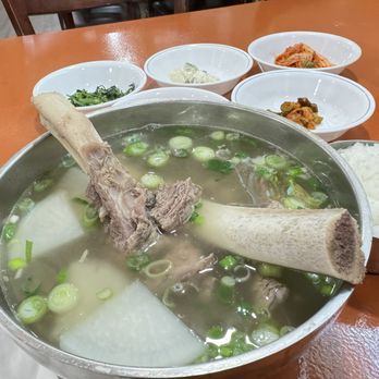 Duk Soo Goong - Galbitang - Korean Near Me - Flushing, New York