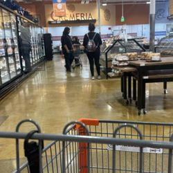 El Super - CREMERIA ....BAD CUSTOMER SERVICE