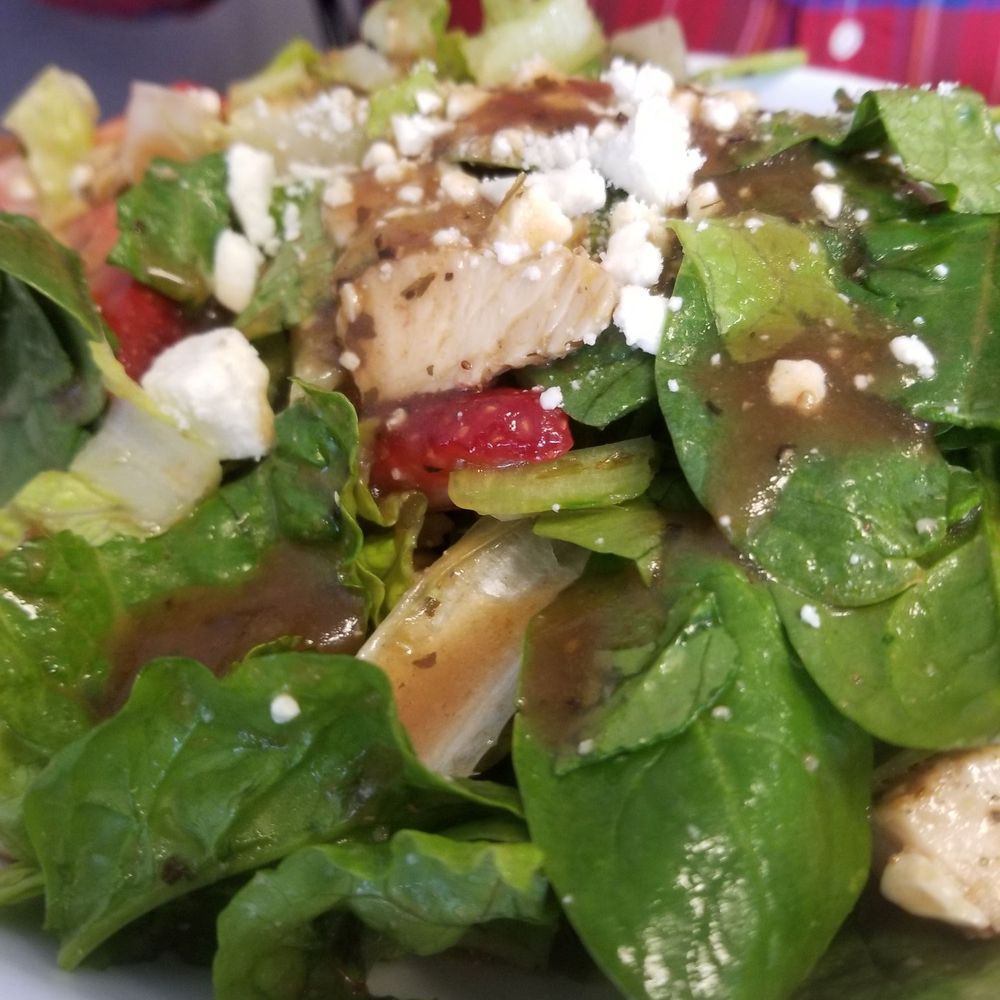 Bites & Bowls - Strawberry spinach salad - Breakfast & Brunch Near Me - Springdale, Arkansas Bites & Bowls - Strawberry spinach salad - Breakfast & Brunch Near Me - Springdale, Arkansas