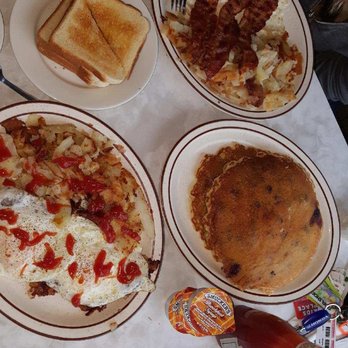 Bendix Diner - Diners Near Me - Hasbrouck Heights, New Jersey