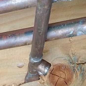 Professional Plumbing Services - this is how the supported the water lines - Plumbing Near Me Professional Plumbing Services - this is how the supported the water lines - Plumbing Near Me