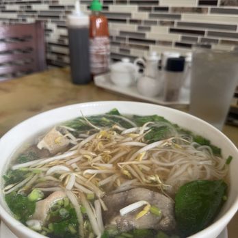 Saigon's Restaurant - Oxtail Pho - Vietnamese Near Me - Honolulu, Hawaii
