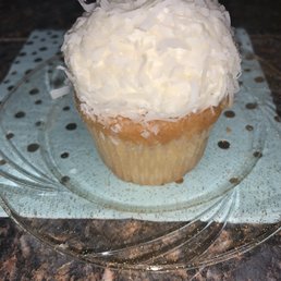 Coconut Cupcake Coconut Cupcake