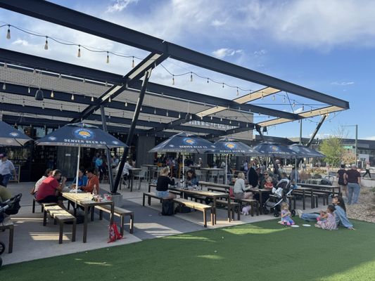 Denver Beer Co. Lowry by null