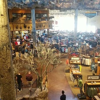 Bass Pro Shops - Outdoor Gear Near Me - Mesa, Arizona
