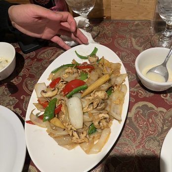 Siam Cuisine - Thai Near Me - Truckee, California Siam Cuisine - Thai Near Me - Truckee, California