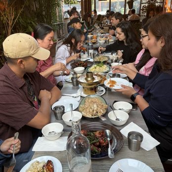 The Silver Lake House - Thai Near Me - Los Angeles, California The Silver Lake House - Thai Near Me - Los Angeles, California