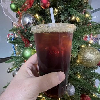 Quarry Coffee - Black Iced Coffee - Breakfast & Brunch Near Me - Oxford, Connecticut