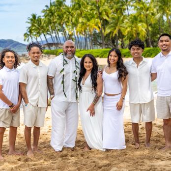 Oahu Photographer - Session Photography Near Me Oahu Photographer - Session Photography Near Me