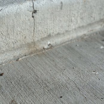 HDS Concrete and Construction - Cracked driveway - Masonry/Concrete Near Me - Granbury, Texas HDS Concrete and Construction - Cracked driveway - Masonry/Concrete Near Me - Granbury, Texas