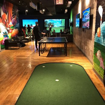 Five Iron Golf - Golf Near Me - New York, New York