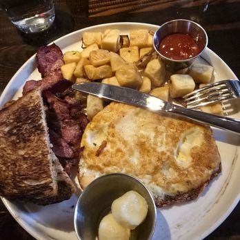 Square 1682 - Classic Breakfast - New American Near Me - Philadelphia, Pennsylvania Square 1682 - Classic Breakfast - New American Near Me - Philadelphia, Pennsylvania
