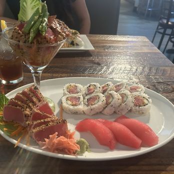 Captain Hook's - CAPTAIN HOOKS PLATTER - Sushi Bars Near Me - Cape Coral, Florida