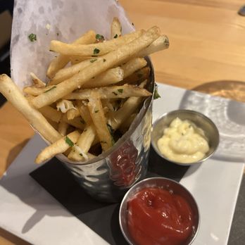 Sedona Taphouse - Chantilly - Seafood Near Me - Chantilly, Virginia Sedona Taphouse - Chantilly - Seafood Near Me - Chantilly, Virginia