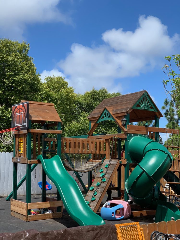 Little Wonders Child Care & Pre-School - childcare center in San Diego, CA