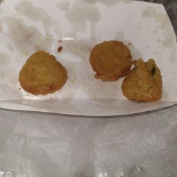 BEST fried pickle chips EVER EVER EVER!!!! BEST fried pickle chips EVER EVER EVER!!!!